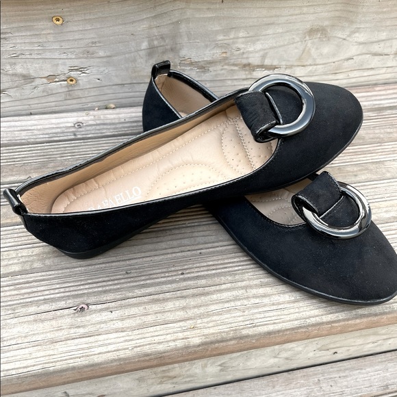 Rafaello Shoes - Brand new never worn shoe